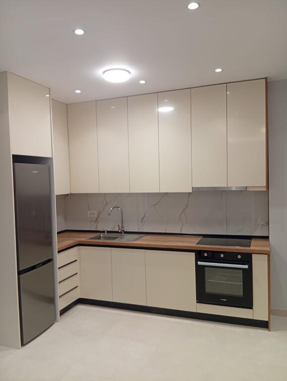 🏠Affittasi appartamento 2+1+2 +Parcheggio incluso a 5 Maj, dopo Concordi