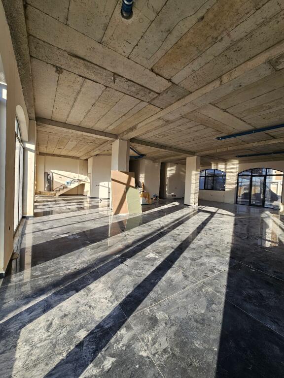 Hotel in Affitto – Nuovo Edificio a Bathore, Kamëz | Accesso a Strada Principale