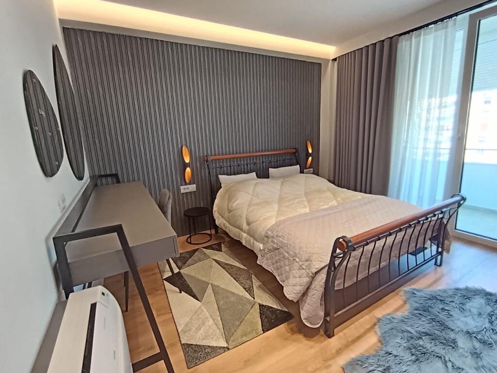 APARTMENT 3+1+2 TOILETS FOR RENT, KAVAJA STREET!