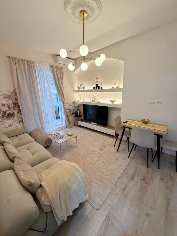 Apartment 2+1 for sale, Bllok, super invested