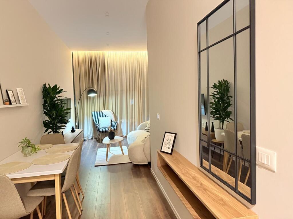 Apartment 2+1, Kavaja Street!