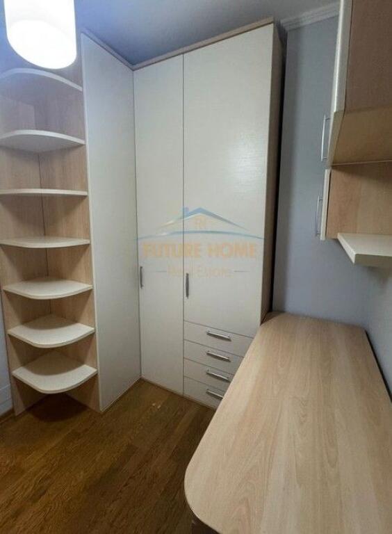 Affitto, Appartamento 2+1, Via Asim Vokshi, Tirana.