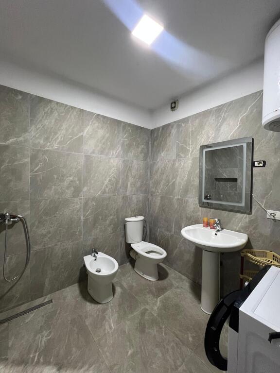 Apartment for rent 1+1 - 📍Komuna e Parisit