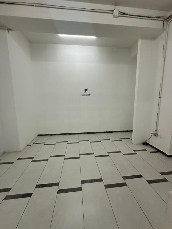 NEGOZIO IN AFFITTO 280 M2 ASTIR 130.000 LEKE