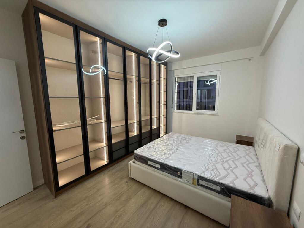 Apartment 1+1 for rent at the Commune of Paris