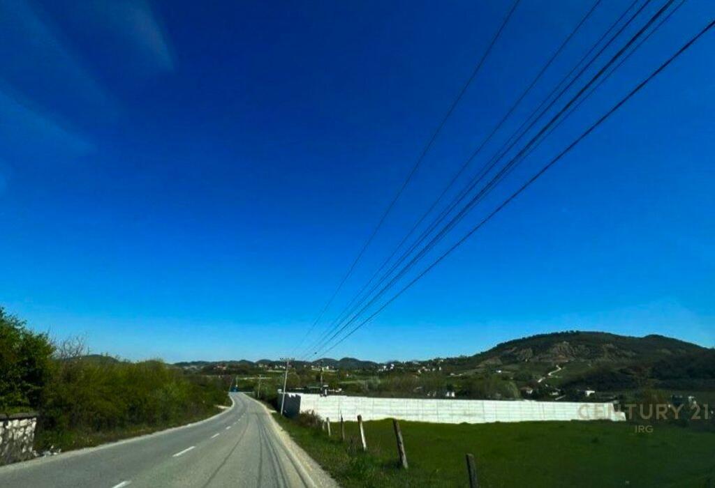 Land for Sale, Vishaj