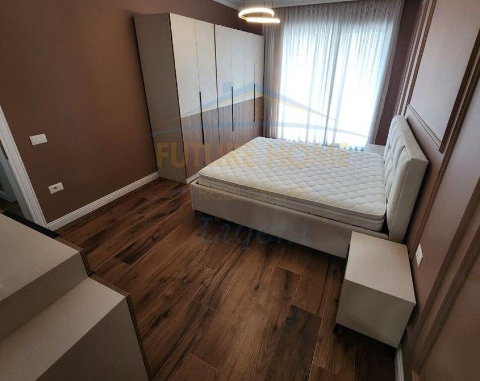 Affitto, Appartamento 2+1+Posto Auto, Lago Secco, Tirana.