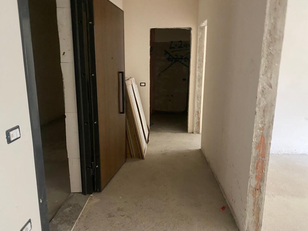 Shitet 2+1 ne paskuqan,128000 leke - Widok 3