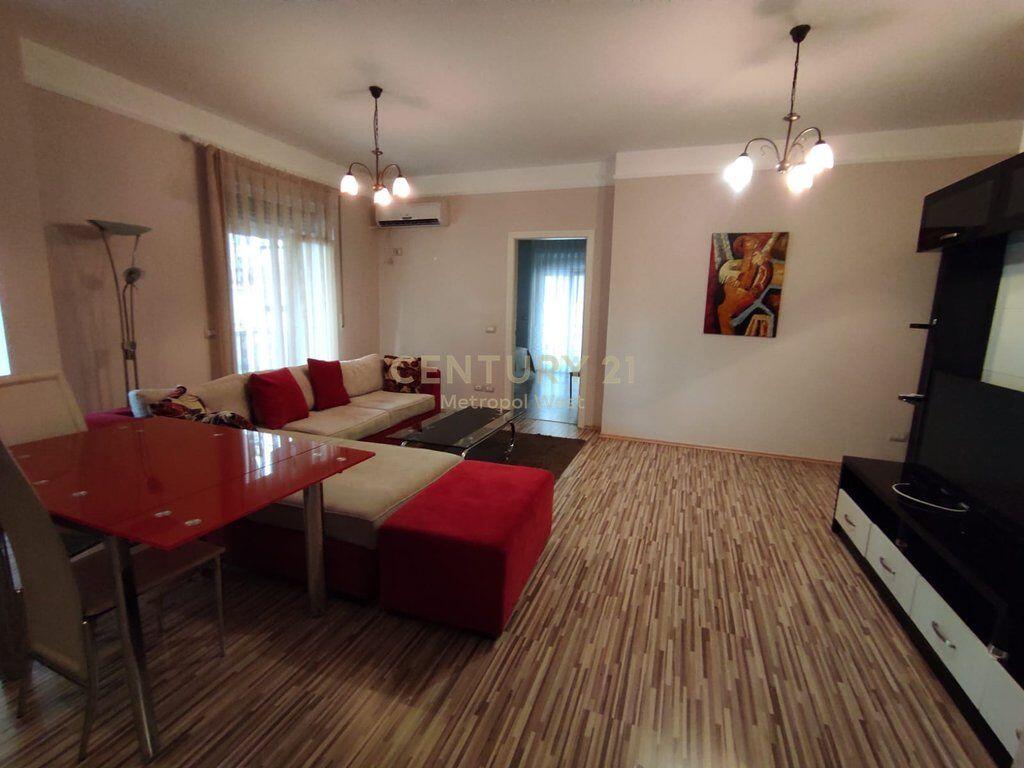 APPARTAMENTO 2+1 IN AFFITTO + GARAGE VICINO A MYSLYM SHYRI