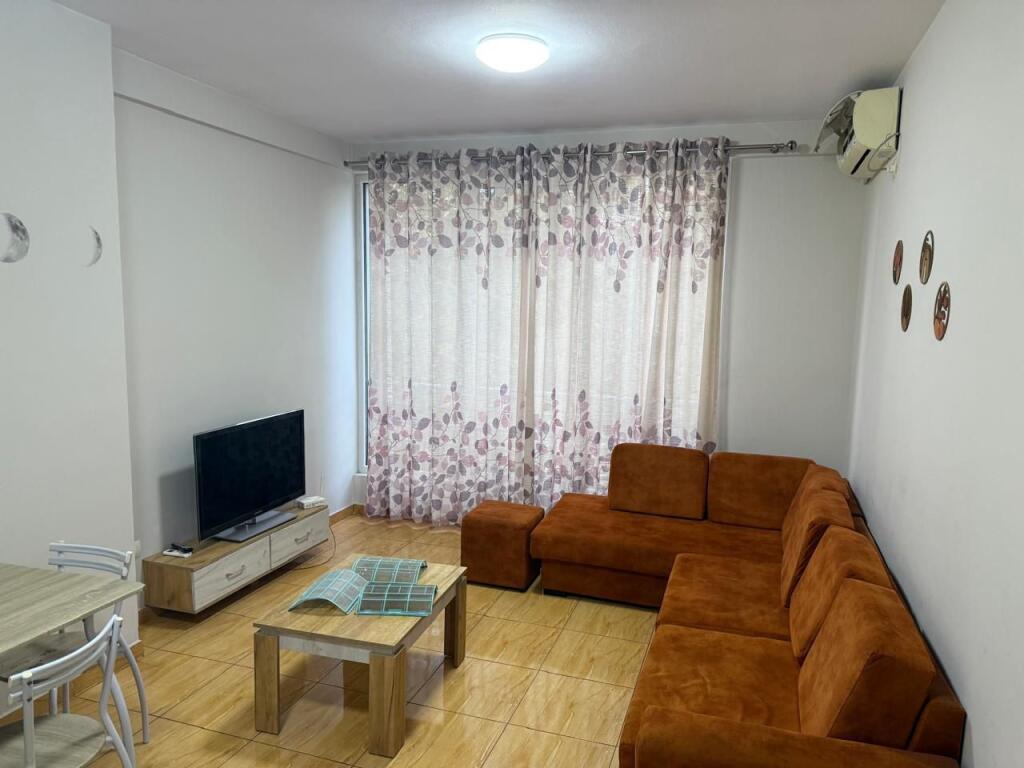 Affittasi appartamento 2+1 a Lapraka