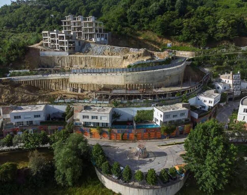 FOR SALE APARTMENT 2+1 KODRA E DIELLIT 160,000 EURO