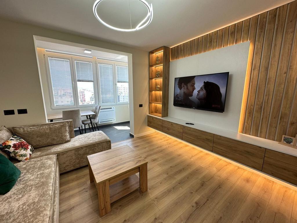 Apartament 1+1 per qira Qender Pazari I Ri