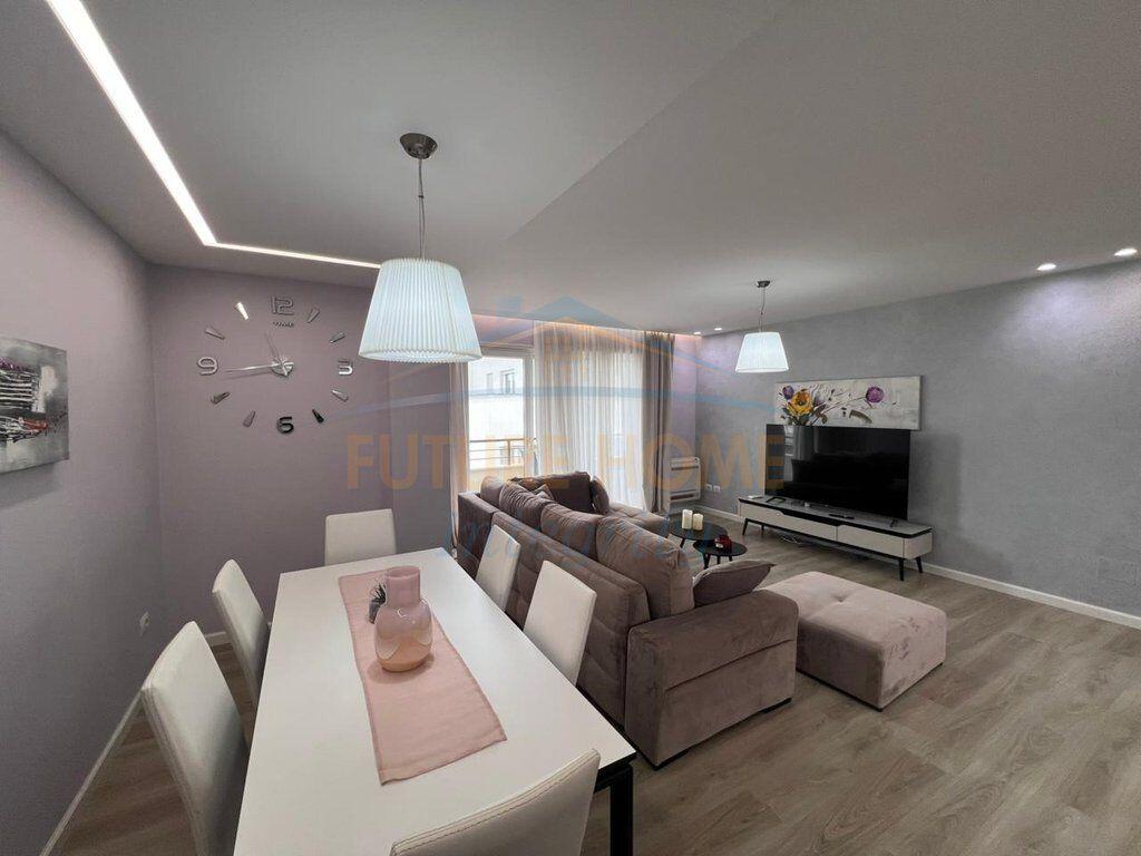 Qera, Apartament 3+1+2+post parkimi SunRise Residence Teg