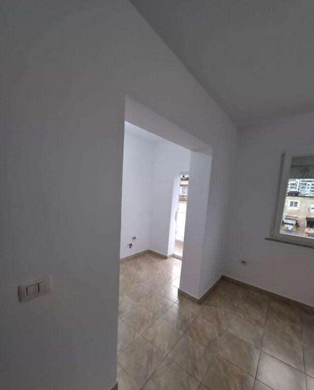 Apartment for Sale 1+1+Blk, Kavaja Street