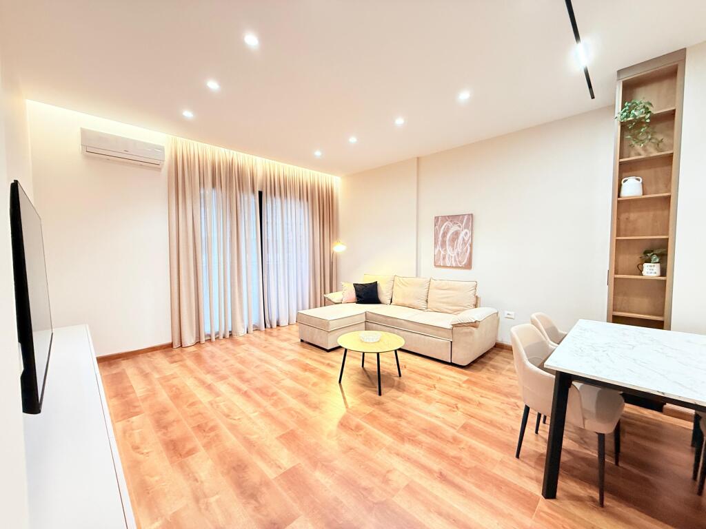 AFFITTASI APPARTAMENTO DI LUSSO 1+1+POSTO AUTO  Spring Residence, Vasil Shanto