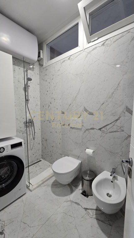 Appartamento 2+1+Garage in affitto al Complesso Dinamo 1.000 € /Mese