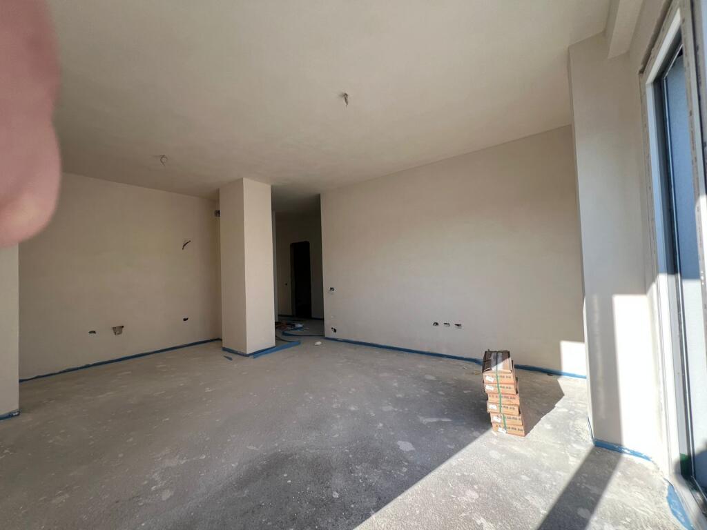 Apartment 2+1+2+ Veranda, for Sale 📍Ali Demi, Tirana
