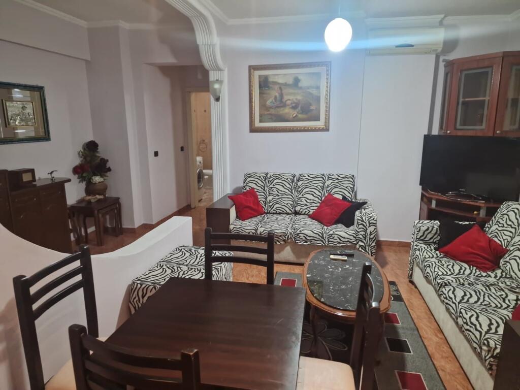 Appartamento 2+1 in affitto in via "Dritan Hoxha"