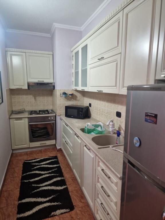 Appartamento 2+1 in affitto in via "Dritan Hoxha"