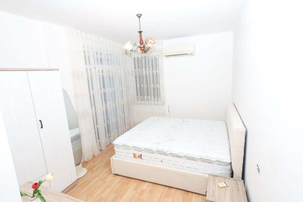 🏠AFFITTASI APPARTAMENTO 2+1 📍Giardino Botanico 🏢 3° piano, con ascensore 💶 Prezzo: 1000 € / mese