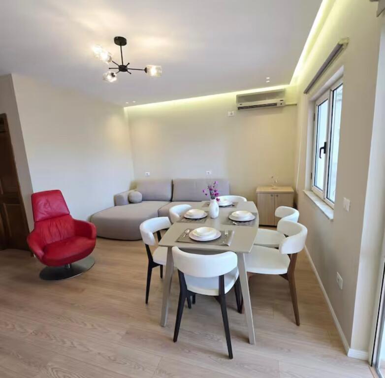 🏙️ Penthouse for Rent – Bllok💶 Price: 1,200 € / month