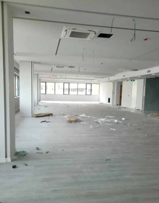 ▫️ 2 Spazi Commerciali in Affitto – Complesso Delijorgji, Via Kavaja