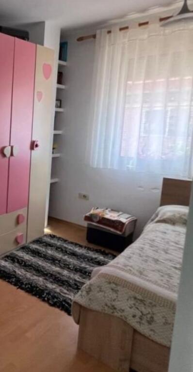 🌟 Shitet Apartament 2+1 – Kodra e Diellit (Banesë &amp; Investim)