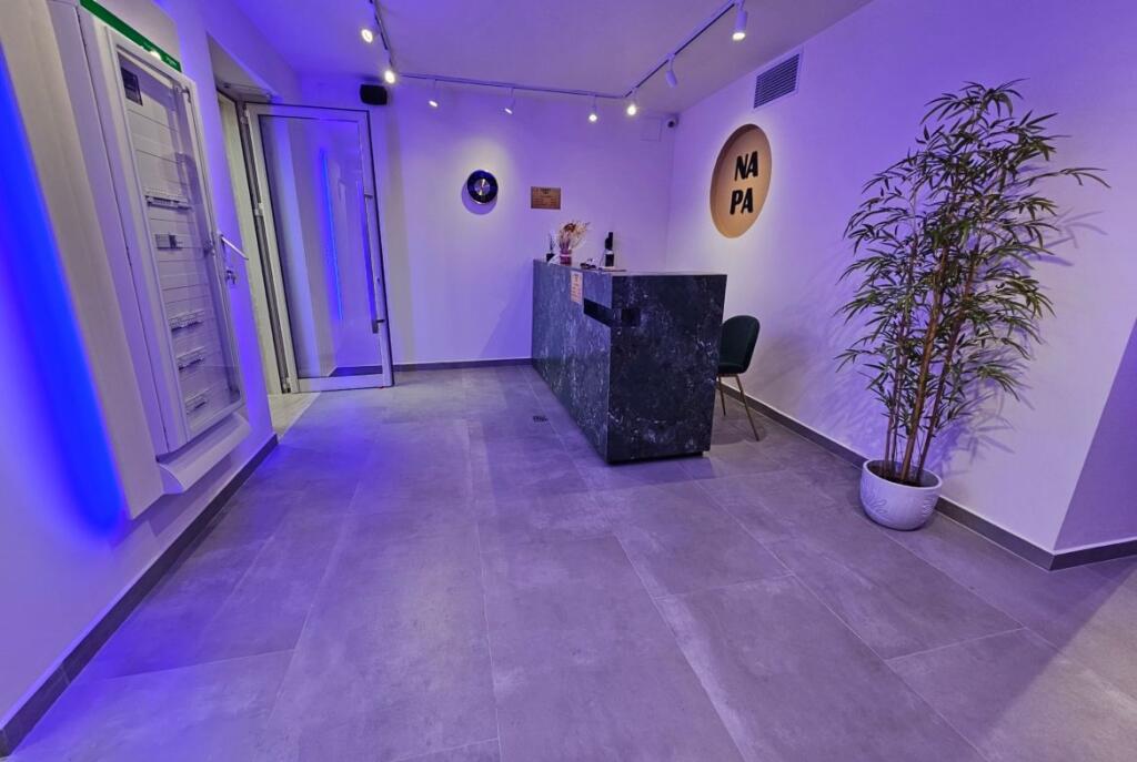 Tek Vasil Shanto Jepet me Qira Ambient Biznesi Perfekt Per Biznes Estetikë!