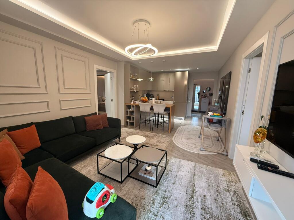 Apartment 2+1 for sale in Myslym Shyri!

