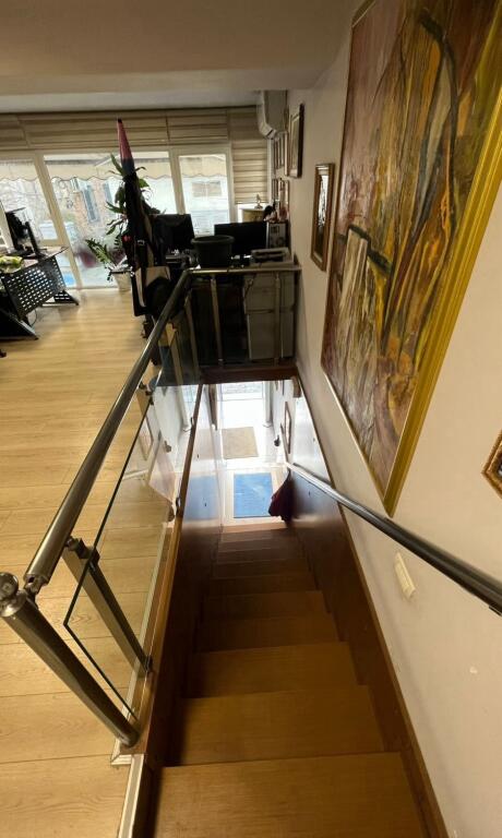 Ufficio in Affitto – Via Sulejman Delvina!!!