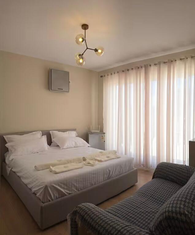 🏙️ Penthouse for Rent – Bllok💶 Price: 1,200 € / month