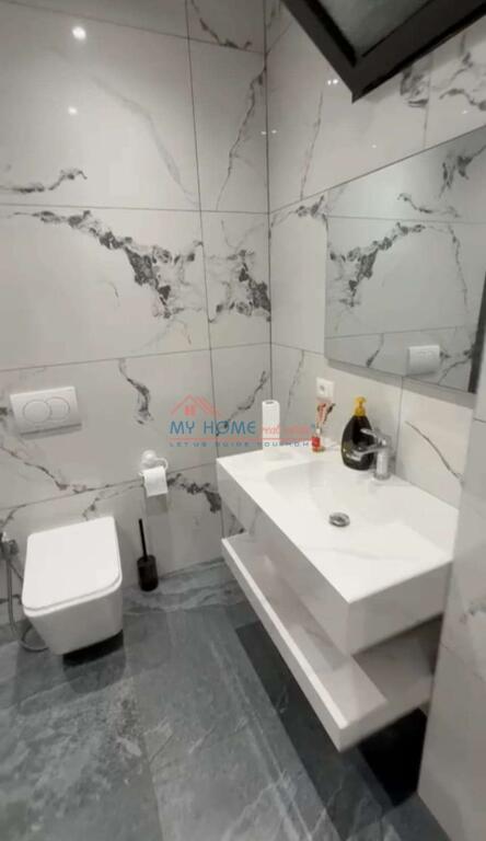 Apartment 1+1 for rent 5 Maji Street Tirana