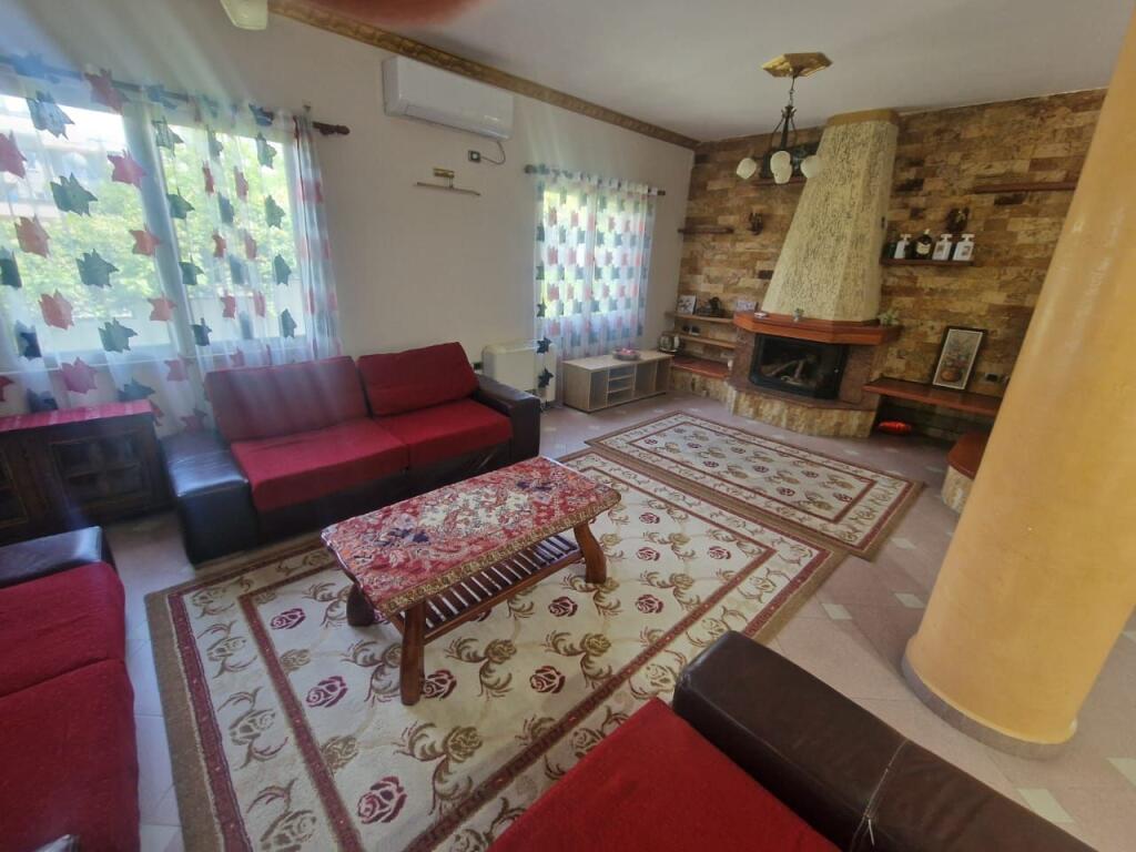 VILLA IN AFFITTO SELITE