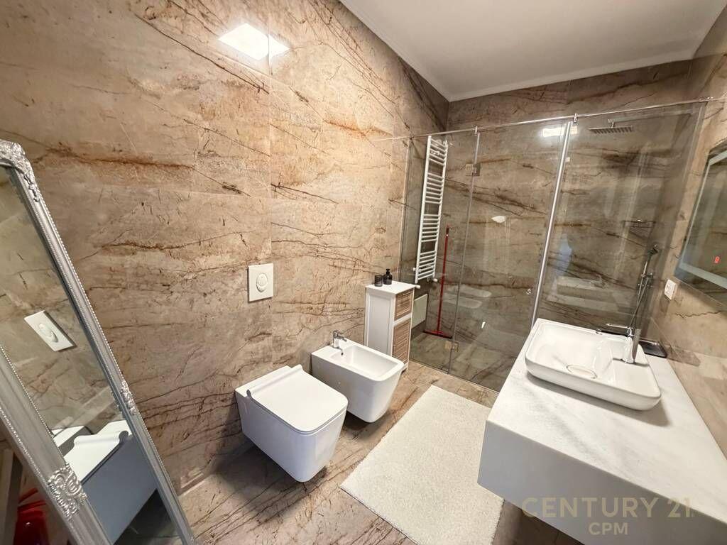 Villa for rent near Lake Farka