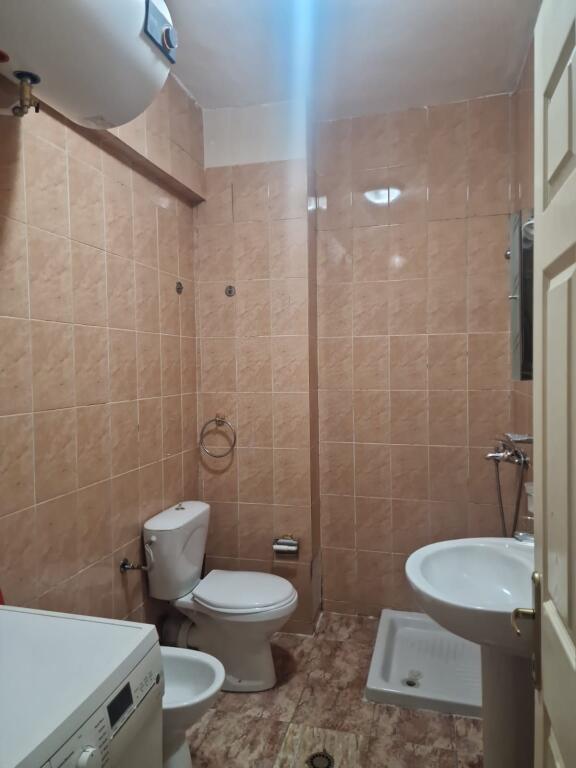 Appartamento 2+1 in affitto in via "Dritan Hoxha"