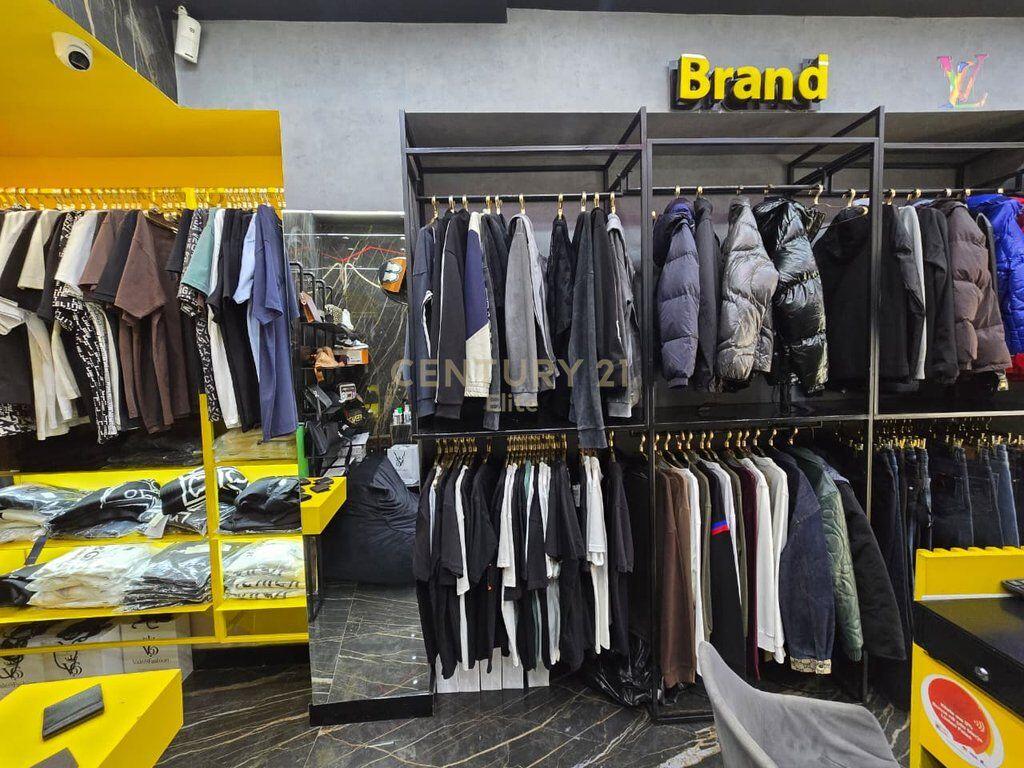 SHITET BIZNESI BUTIK NE VASIL SHANTO, RRUGE KRYESORE! 30,000 €