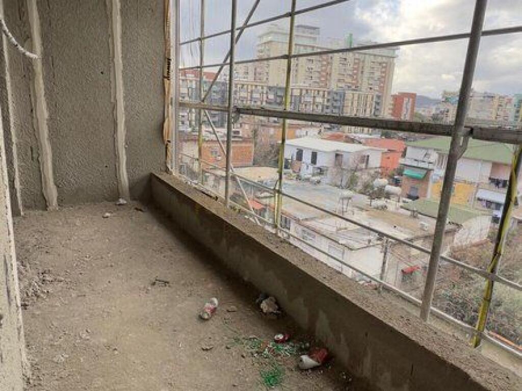 For sale, Apartment 2+1+2, Jordan Misja Street, Tirana.