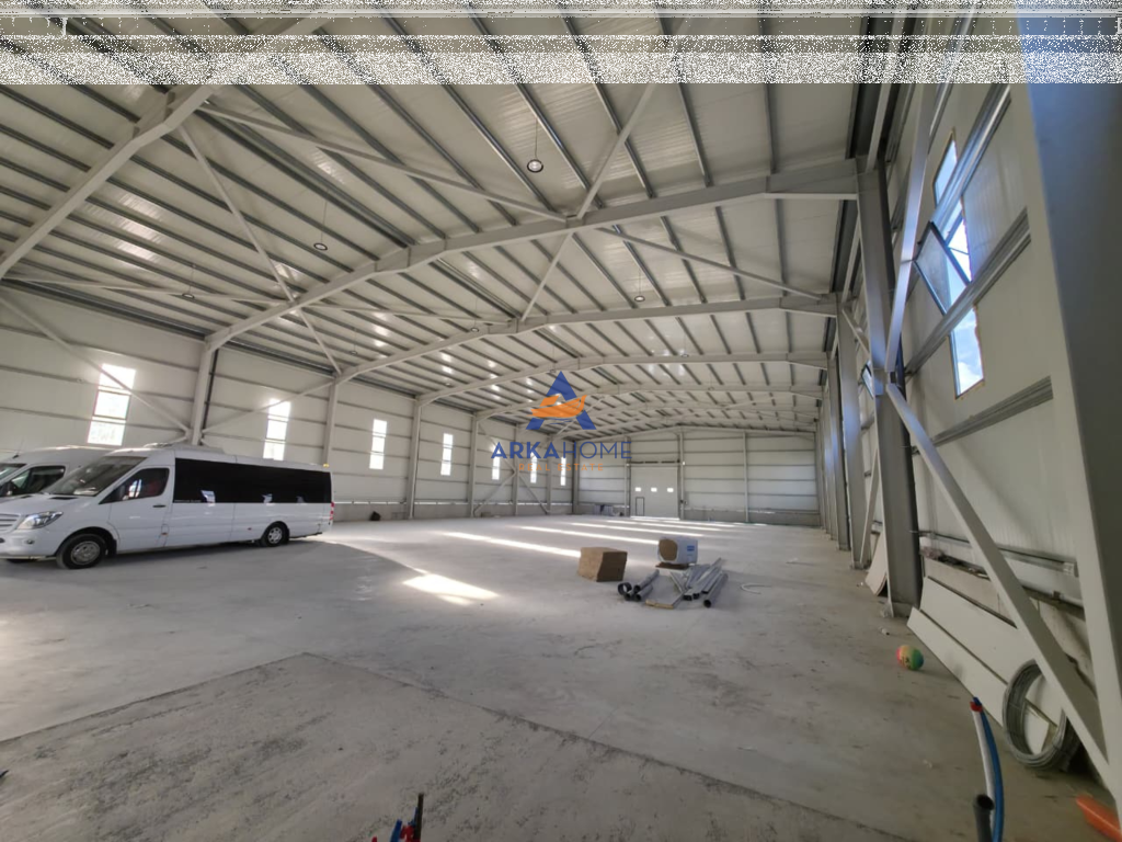 CAPANNONE IN AFFITTO 1200M2 "A RINAS" 4800 EURO