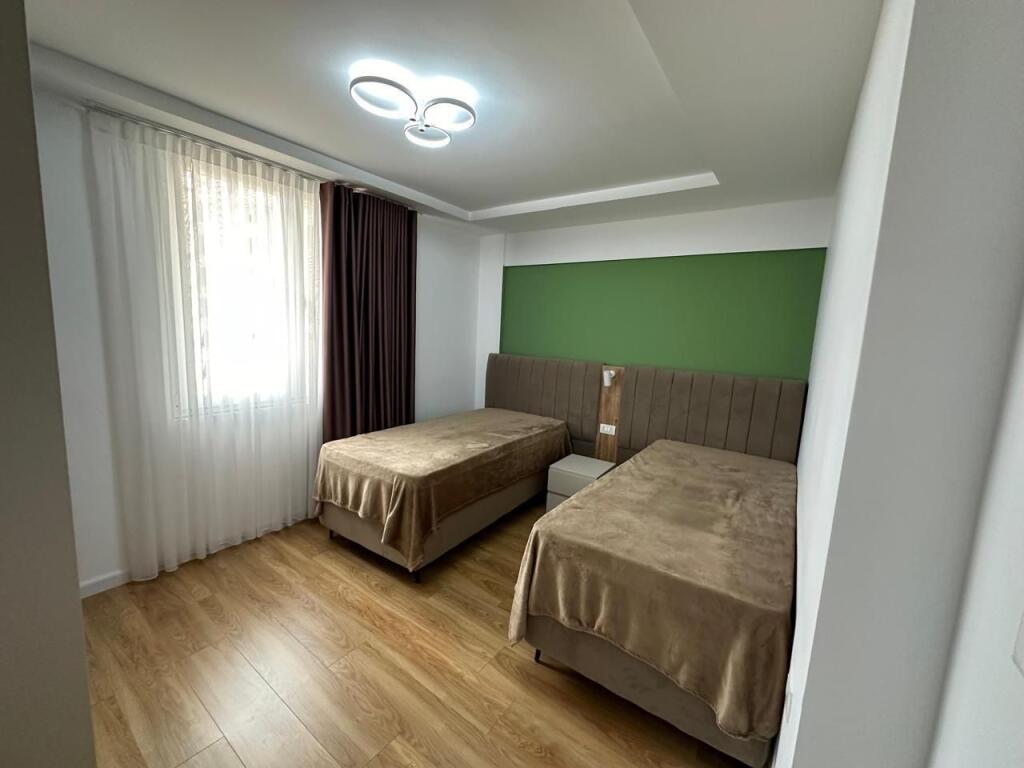 🏡 Affittasi duplex 2+1+2 – dietro il 15° piano