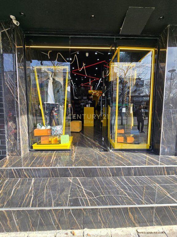 SHITET BIZNESI BUTIK NE VASIL SHANTO, RRUGE KRYESORE! 30,000 €