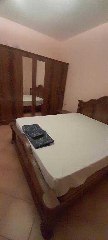 Casa 1+1 in affitto dietro Asllan Rusi, Zogu i zi 35.000 lekë