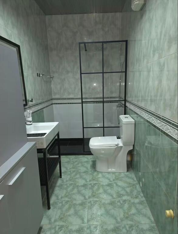 🏙️ Penthouse for Rent – Bllok💶 Price: 1,200 € / month