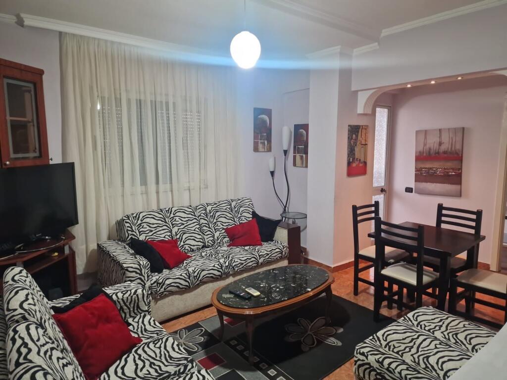 Appartamento 2+1 in affitto in via "Dritan Hoxha"