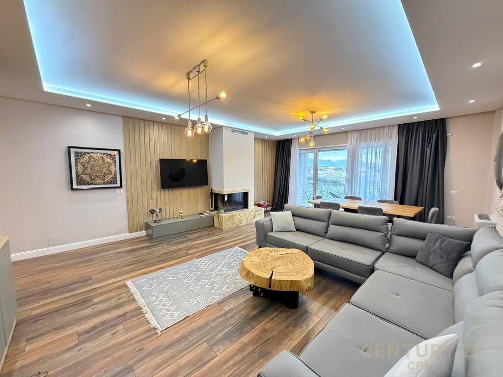 Villa for rent near Lake Farka