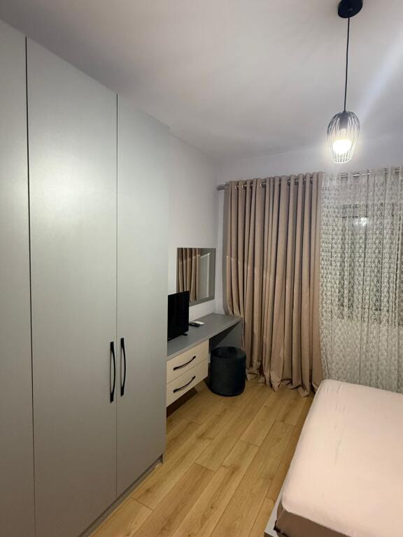 For rent apartment 2+1+2 Zogu i Zi