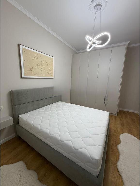 Shitet Apartament 2+1 Ne Astir 169,000 €