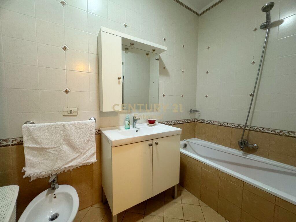 Appartamento 2+1 in affitto vicino a RTSH 800 € /Mese