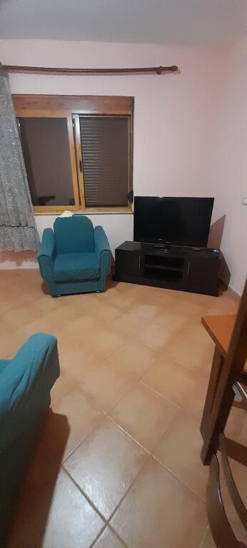 Casa 1+1 in affitto dietro Asllan Rusi, Zogu i zi 35.000 lekë