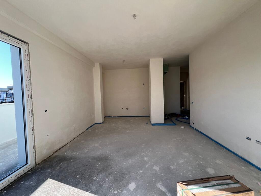 Apartment 2+1+2+ Veranda, for Sale 📍Ali Demi, Tirana