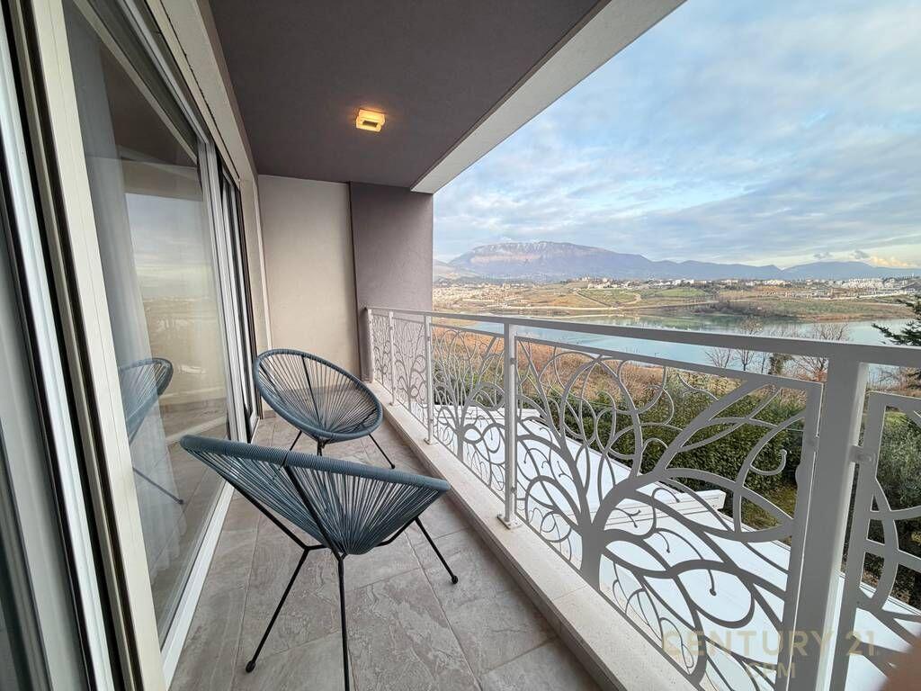 Villa for rent near Lake Farka